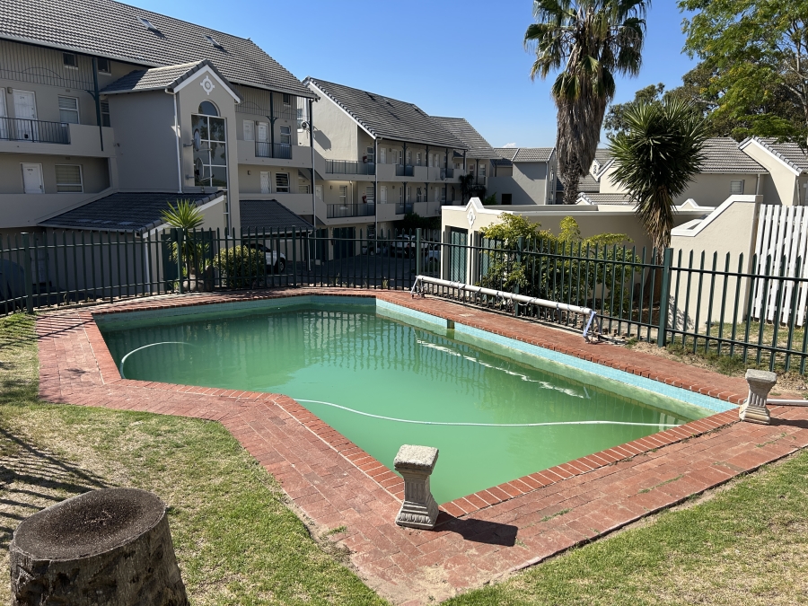 2 Bedroom Property for Sale in Durbanville Western Cape